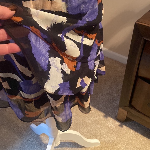 Nine West | flirty skirt - Picture 2 of 9